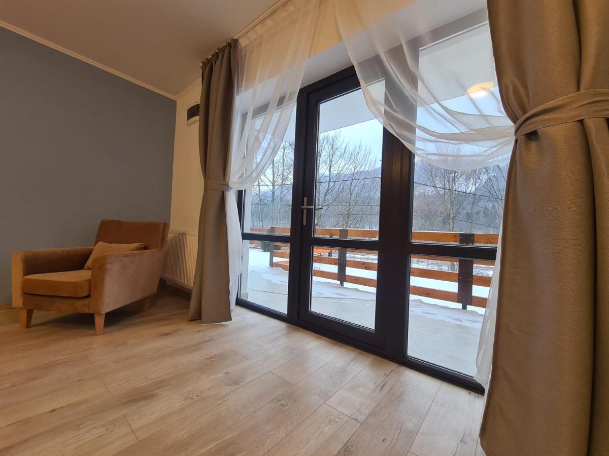 Yael Luxury Apartments 4 Buşteni Exteriör bild