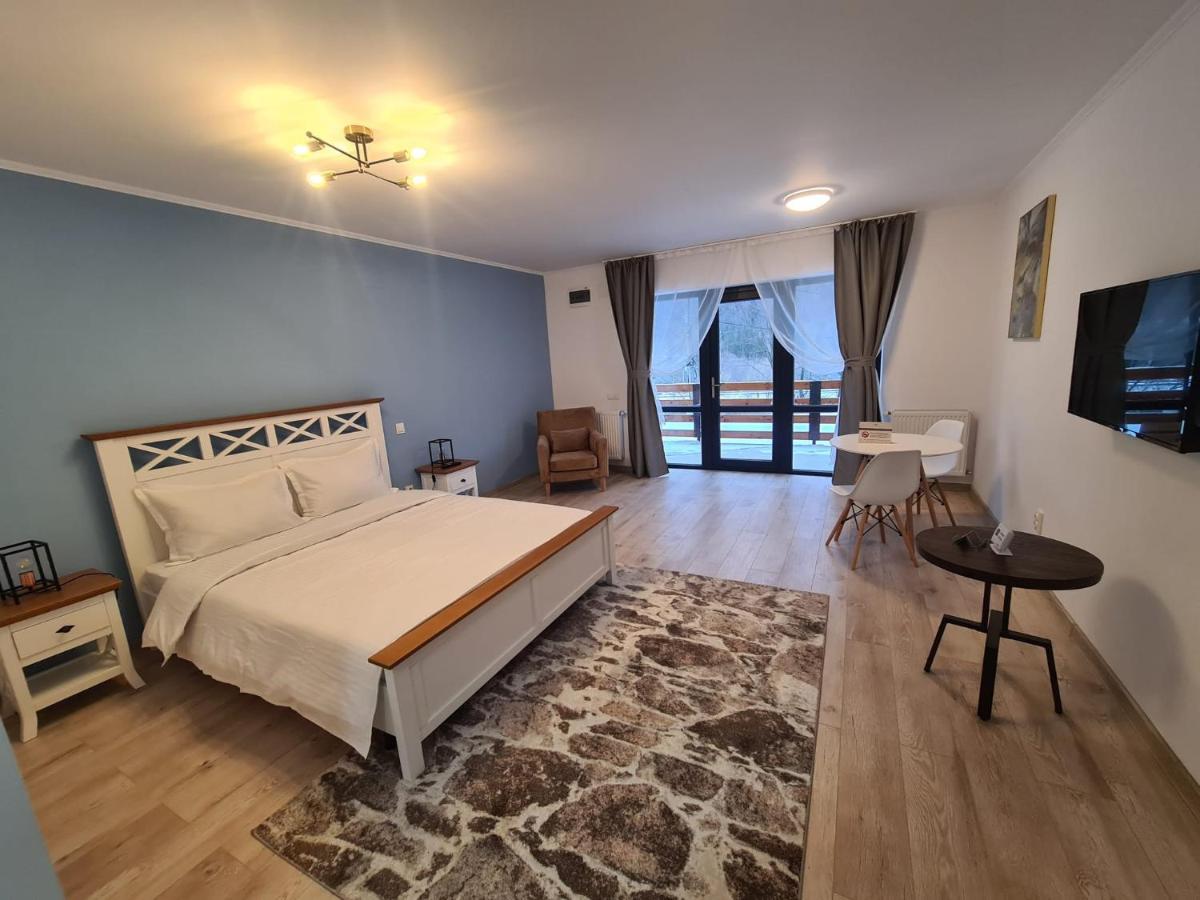 Yael Luxury Apartments 4 Buşteni Exteriör bild